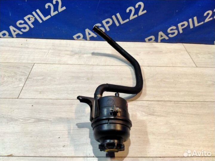 Бачок гидроусилителя Bmw X5 E53 M54B30 04/2003