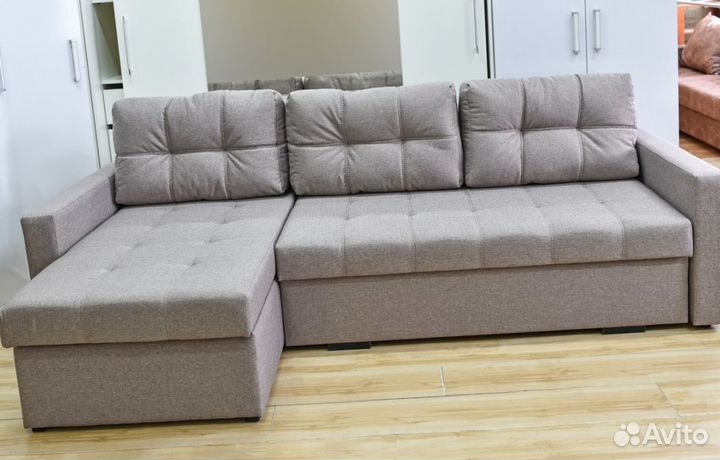 Угловой диван со спальным местом
