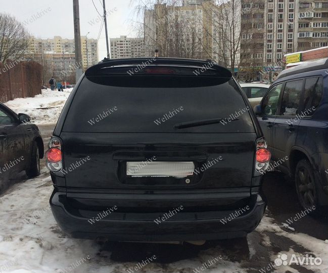 Фонари Chrysler Voyager 4 01-04 черные