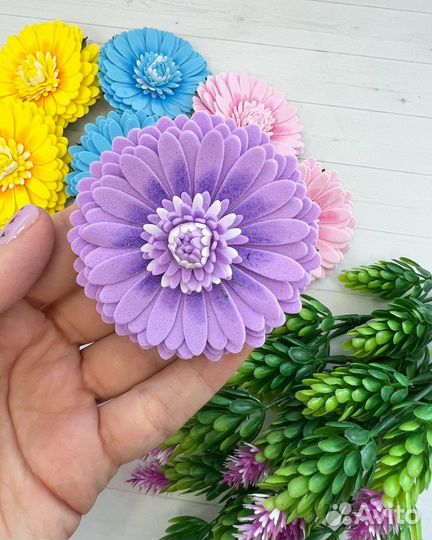 Цветы на резинки или заколке