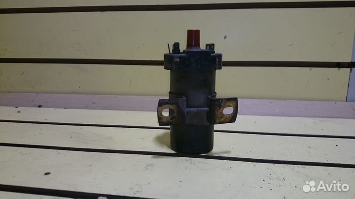 Катушка зажигания VW Passat B3 1.6Б/ 1988-1993