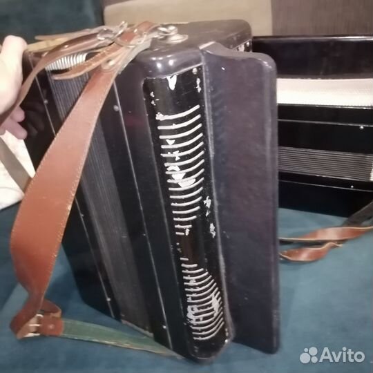 Продам Баян