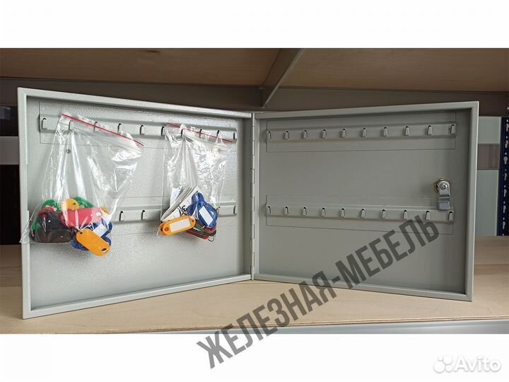 Ключница Key-40 (в комплекте 40 брелоков)