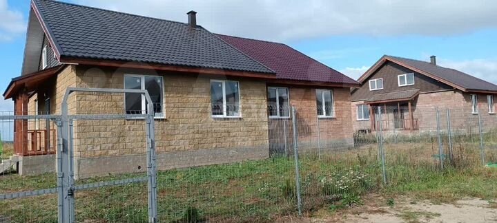 Дом 140 м² на участке 6 сот.