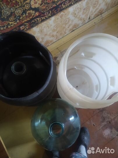 Бутыль стекло 10 и 20 литров