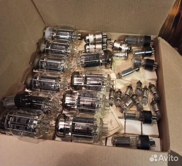 Из СССР радиолампы много список внутри