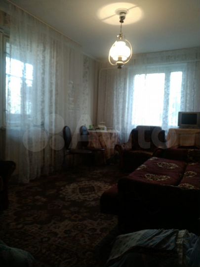 2-к. квартира, 54 м², 3/3 эт.