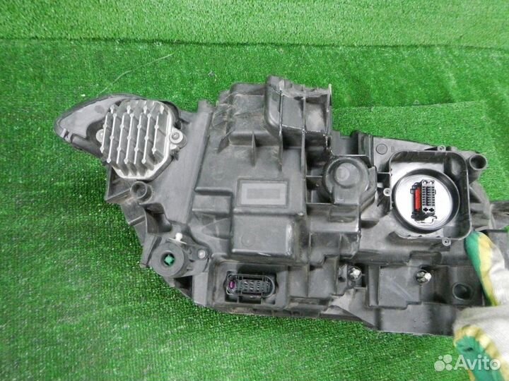 Фара левая Volvo XC90