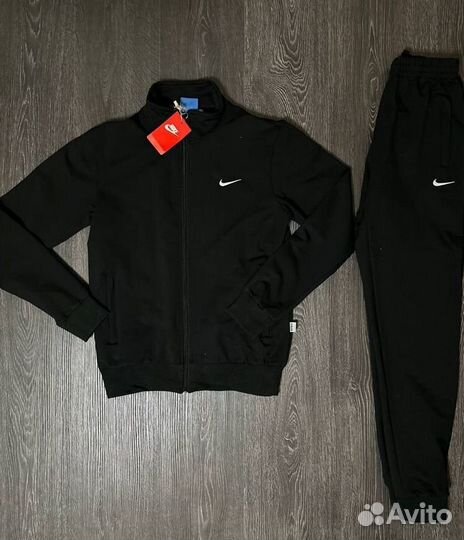 Спортивные костюмы летние