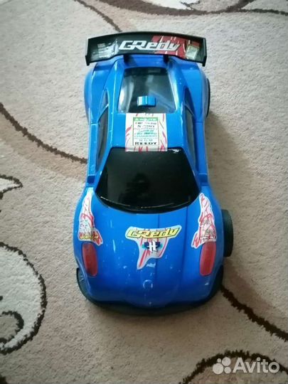 Машина гоночная большая