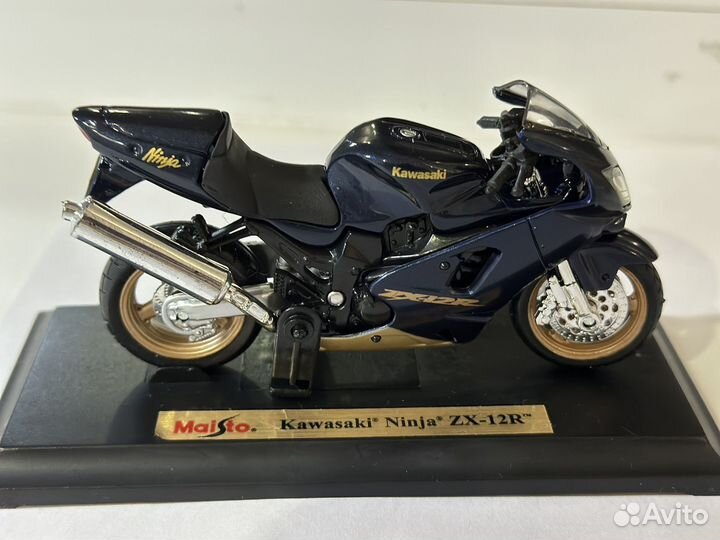 Модельки мотоцикла 1:18