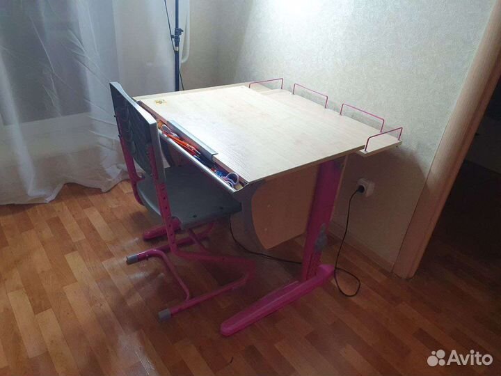 Детский стол и стул растущая парта