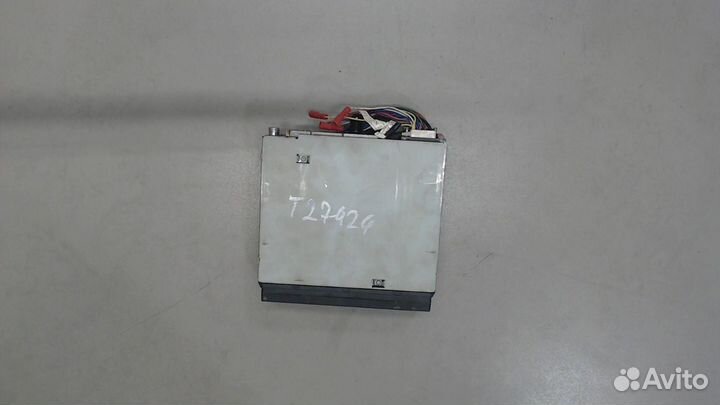 Магнитола Mitsubishi L200, 2004