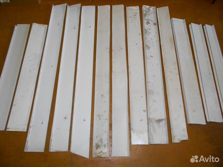 Отливы, козырьки на окна и балконы б/у