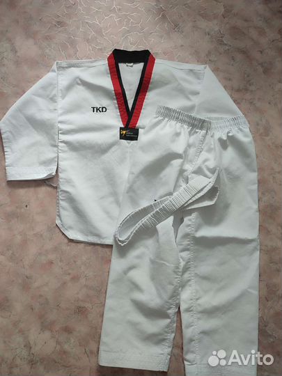 Форма для тхэквондо