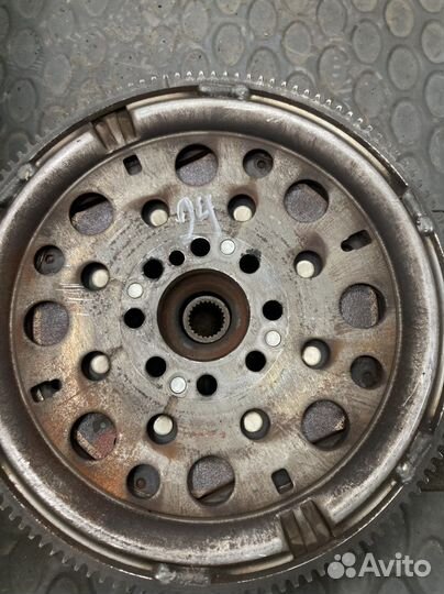 Маховик + сцепление 1110305405
