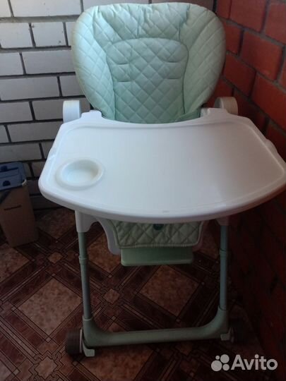 Стульчик для кормления