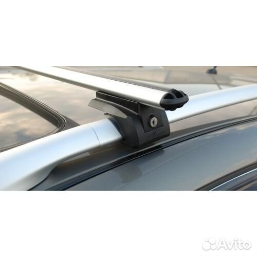 Багажник на Джили Эмгранд X7 на рейлинги