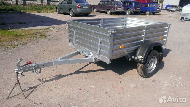 Прицеп для легкового автомобиля,борт 47см.втулк Ее