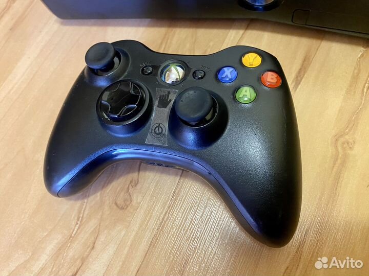 Xbox 360 slim прошитый freebot