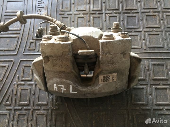 Суппорт тормозной передний Ауди A7 А6 С7