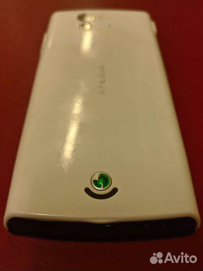 Телефон Sony Ericsson ray