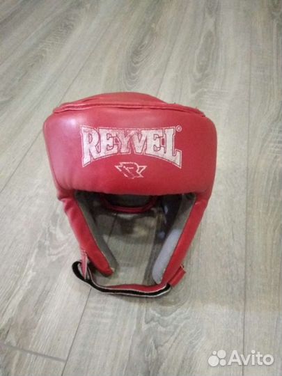 Боксерский шлем