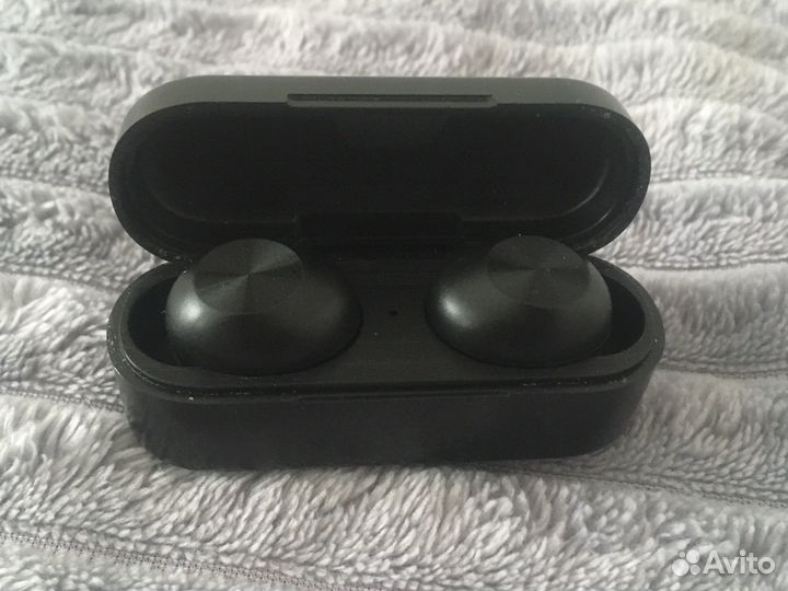 Беспроводные наушники