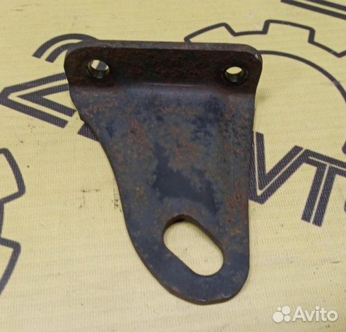 Петля буксировочная задняя правая Toyota Ist NCP61