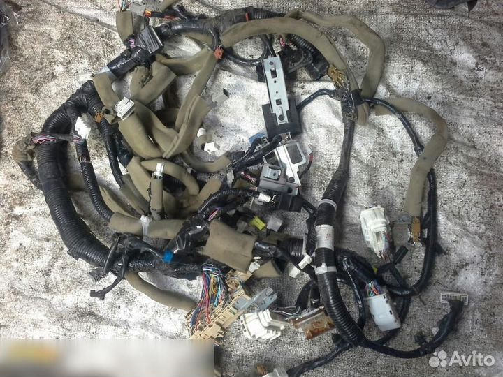 Проводка (коса) Nissan Juke (F15) 2011