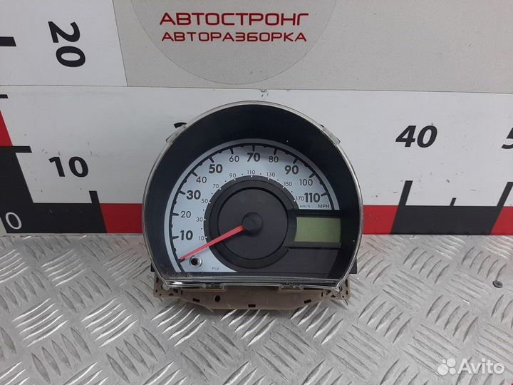 Щиток приборов (приборная панель) Toyota Aygo 2007