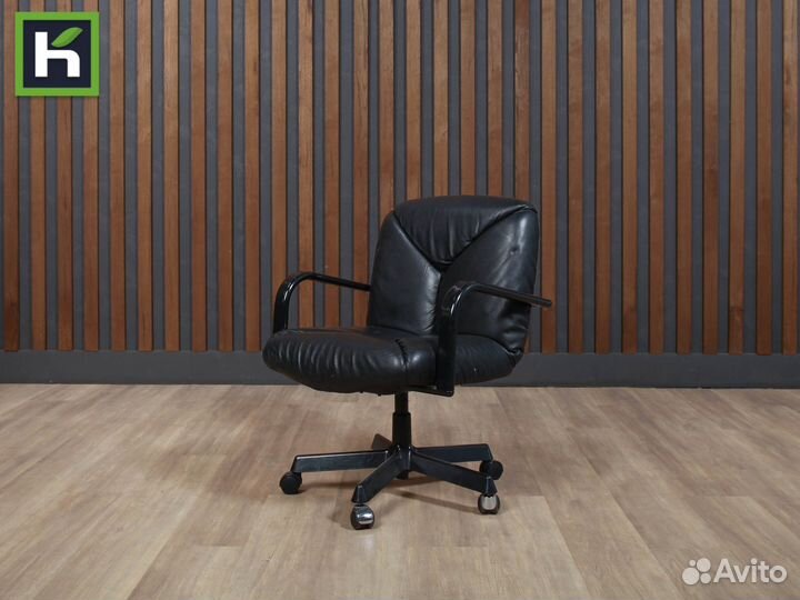 Офисный стул бу