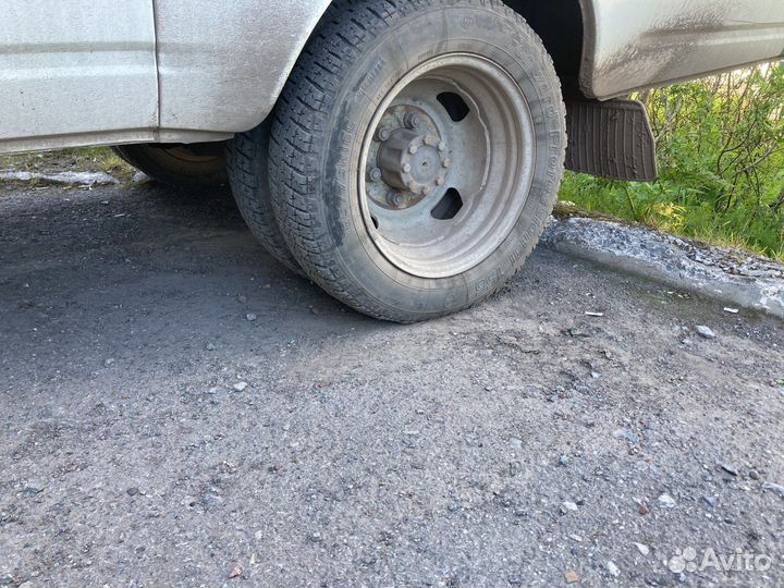 Forward Professional 156 185/75 R16C