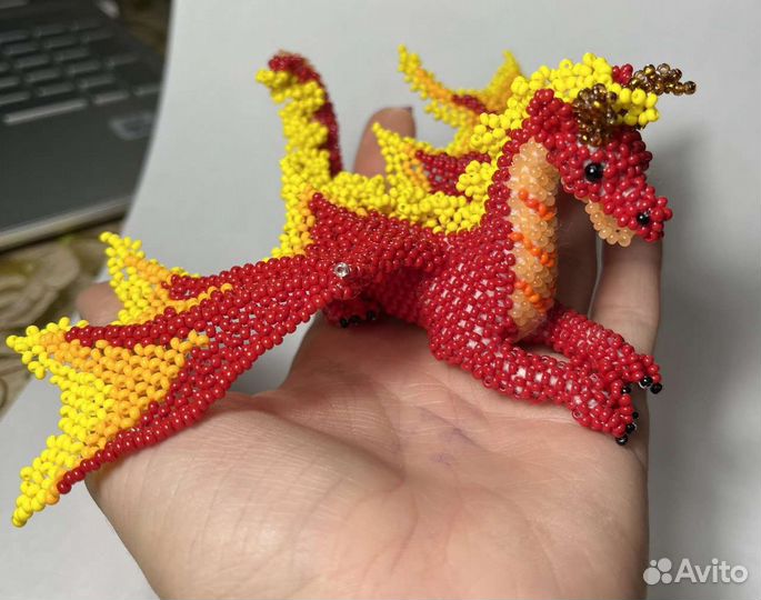 Дракон из бисера