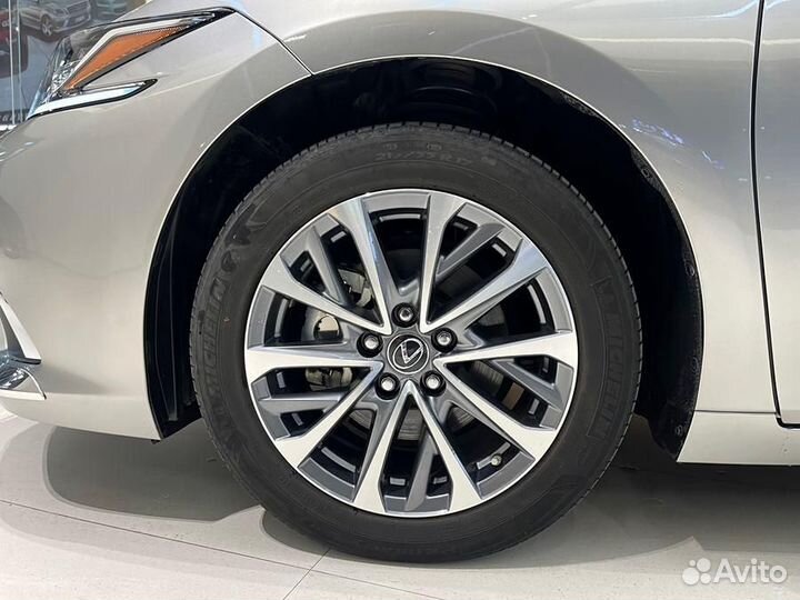 Lexus ES 2.0 CVT, 2022, 40 000 км