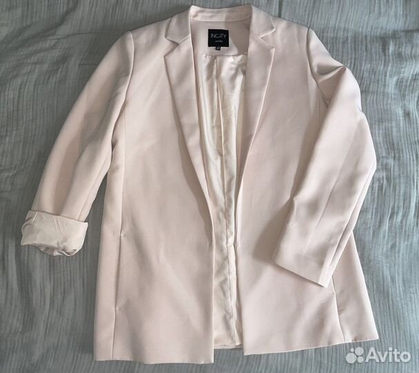 Женские вещи