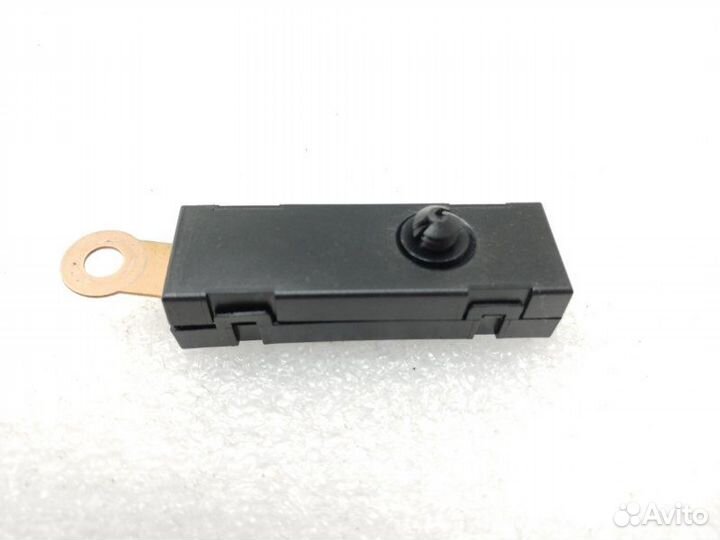 Усилитель антенны задний Mercedes-Benz Glc-Class