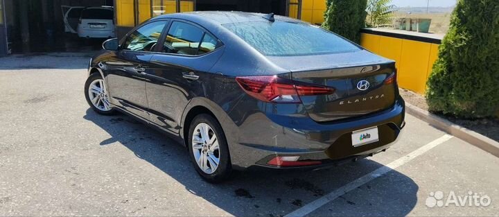 Hyundai Elantra 2.0 AT, 2020, 8 270 км