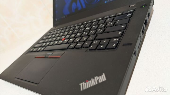 Lenovo ThinkPad T460 / 8 GB / SSD 512