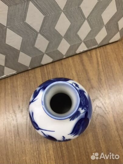 Фарфоровая вазочка гжель СССР