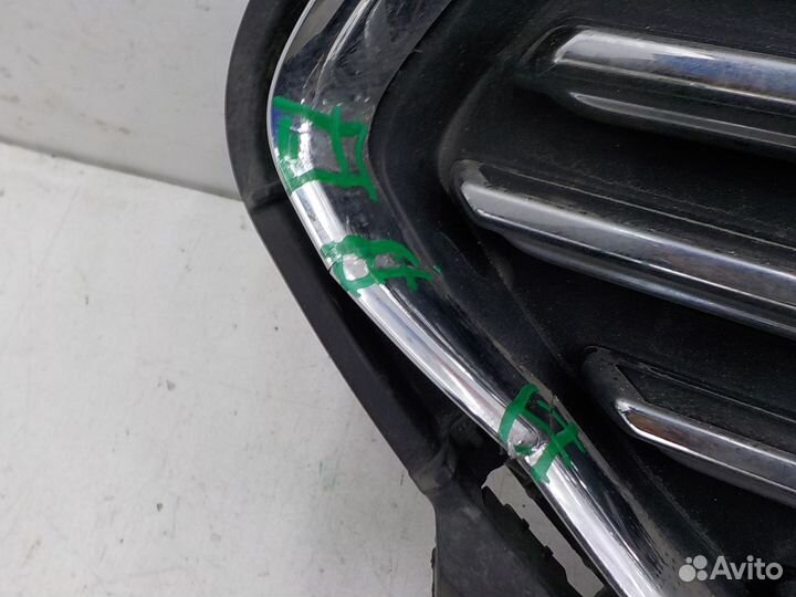 Б/У Б/У Решетка радиатора DS738150J ford