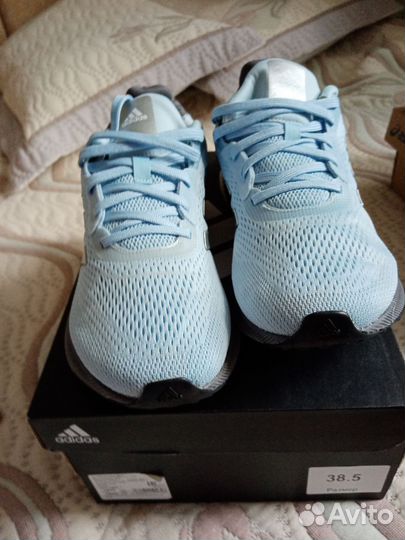 Оригинальные adidas 38. 5