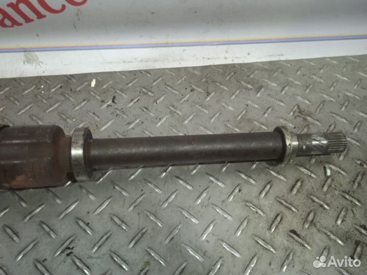 Привод передний правый Nissan Note E11