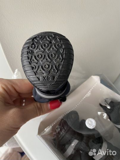 Обувь для маленьких собак