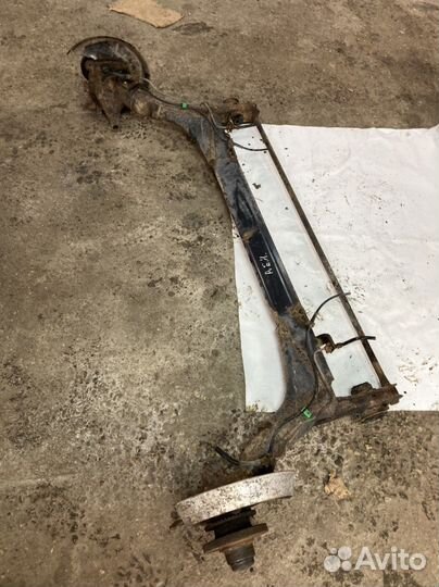 Балка задняя audi 80 b4