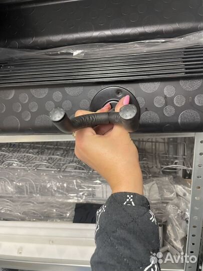 Держатель настенный для гитары