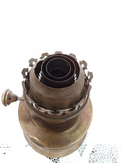 Керосиновая лампа