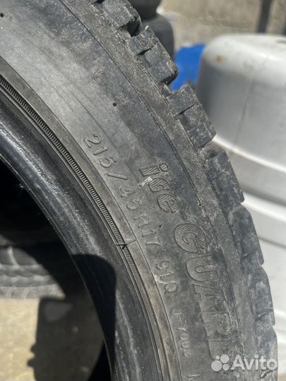 Yokohama Ice Guard 5 IG50 A 215/45 R17 40H