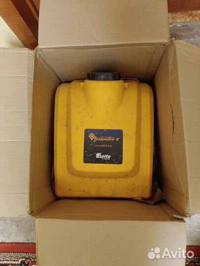 Бак пластиковый