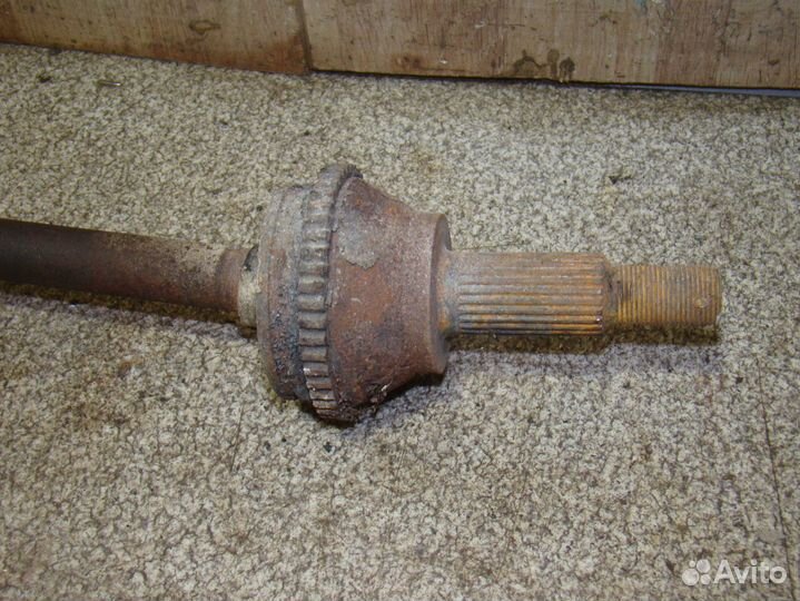 Полуось задняя Renault Duster 1